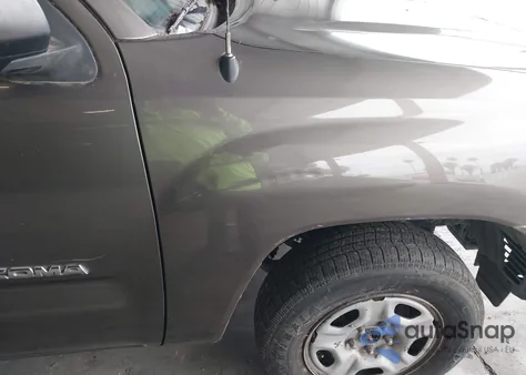 2013 Toyota Tacoma from USA, damaged, VIN 5TFTX4CN8DX025409